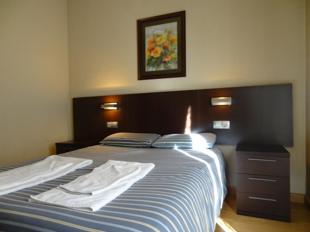 Hostal Cal Forner Hotel Andorra la Vella Buitenkant foto