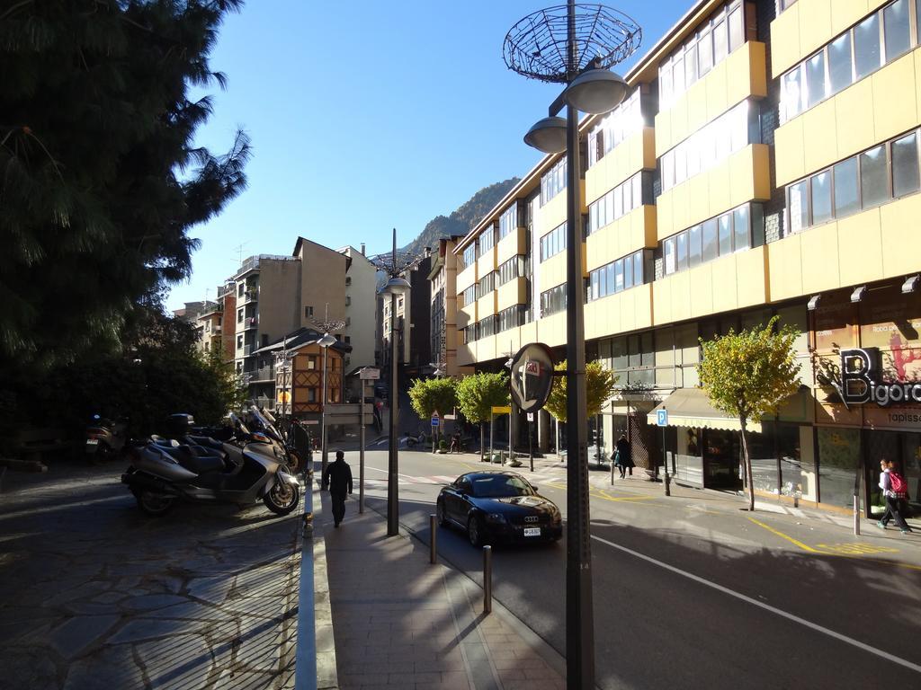 Hostal Cal Forner Hotel Andorra la Vella Buitenkant foto