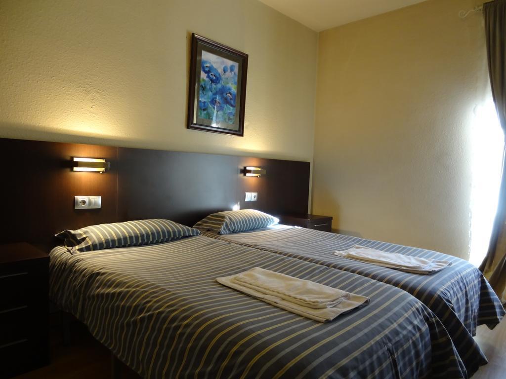Hostal Cal Forner Hotel Andorra la Vella Kamer foto
